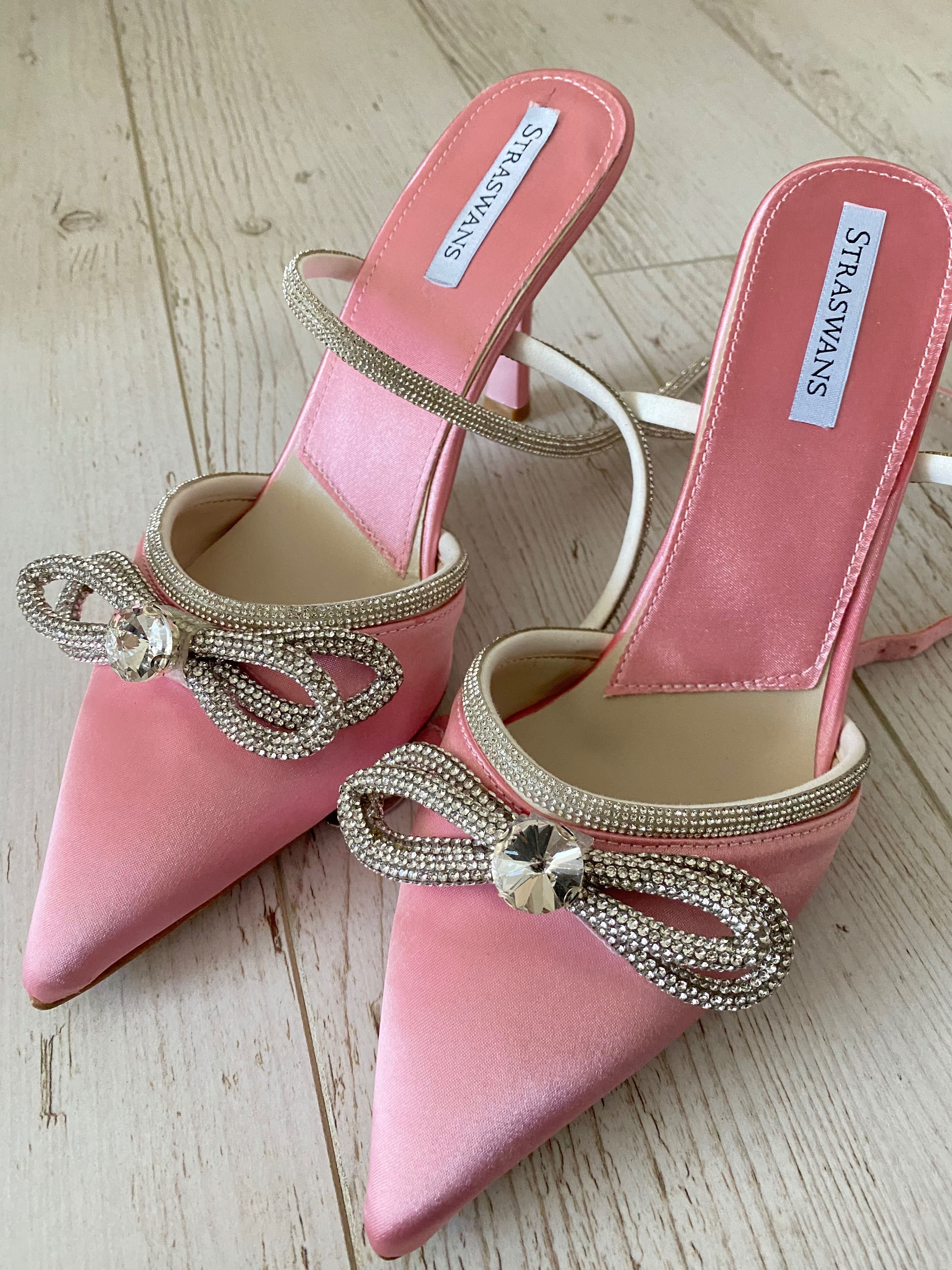 Дамски розови обувки с панделки