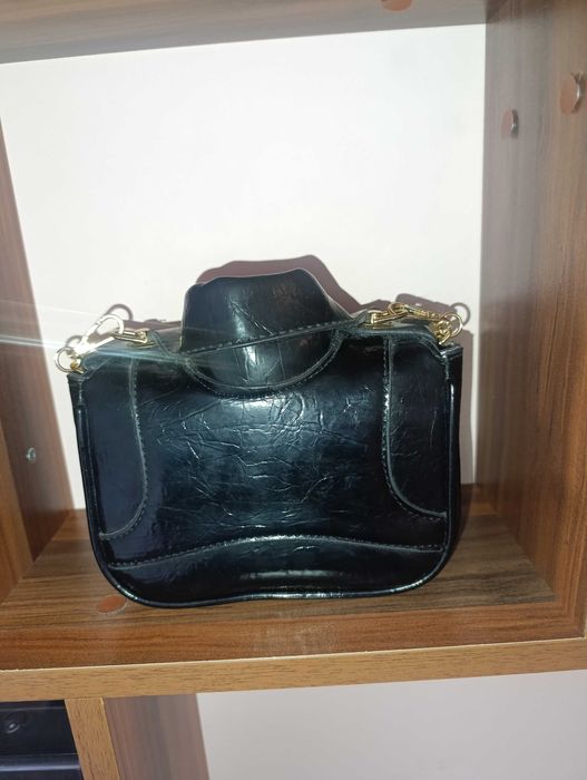 Чанта яке лачена