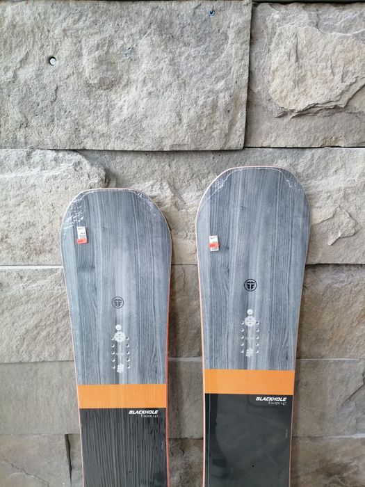 Placa snowboard Blackhole Escape Nou! 142, 147 cm