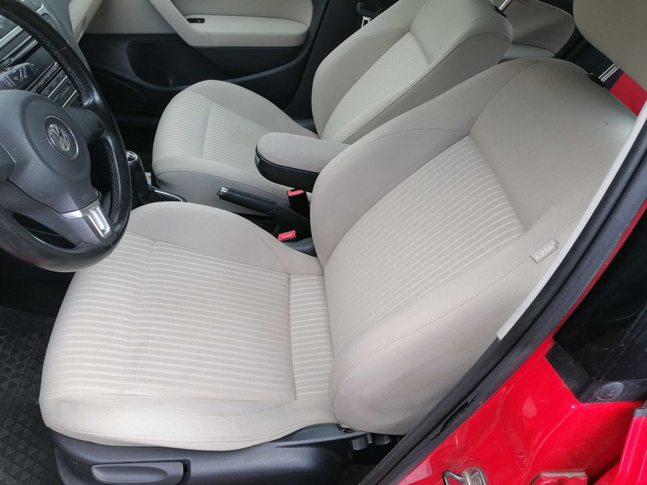 Vand Volkswagen Polo 1,4 benzina
