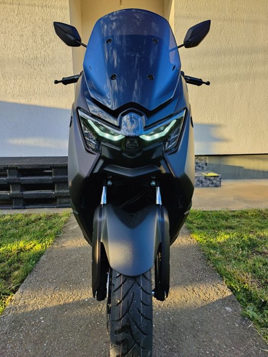 Scuter Yamaha nmax techmax 125cm3