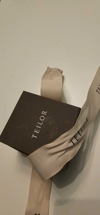 Годежен пръстен - бяло злато с диаманти