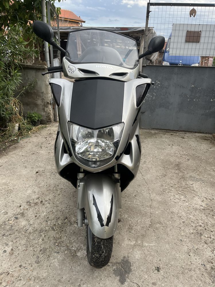 Honda Pantheon 150