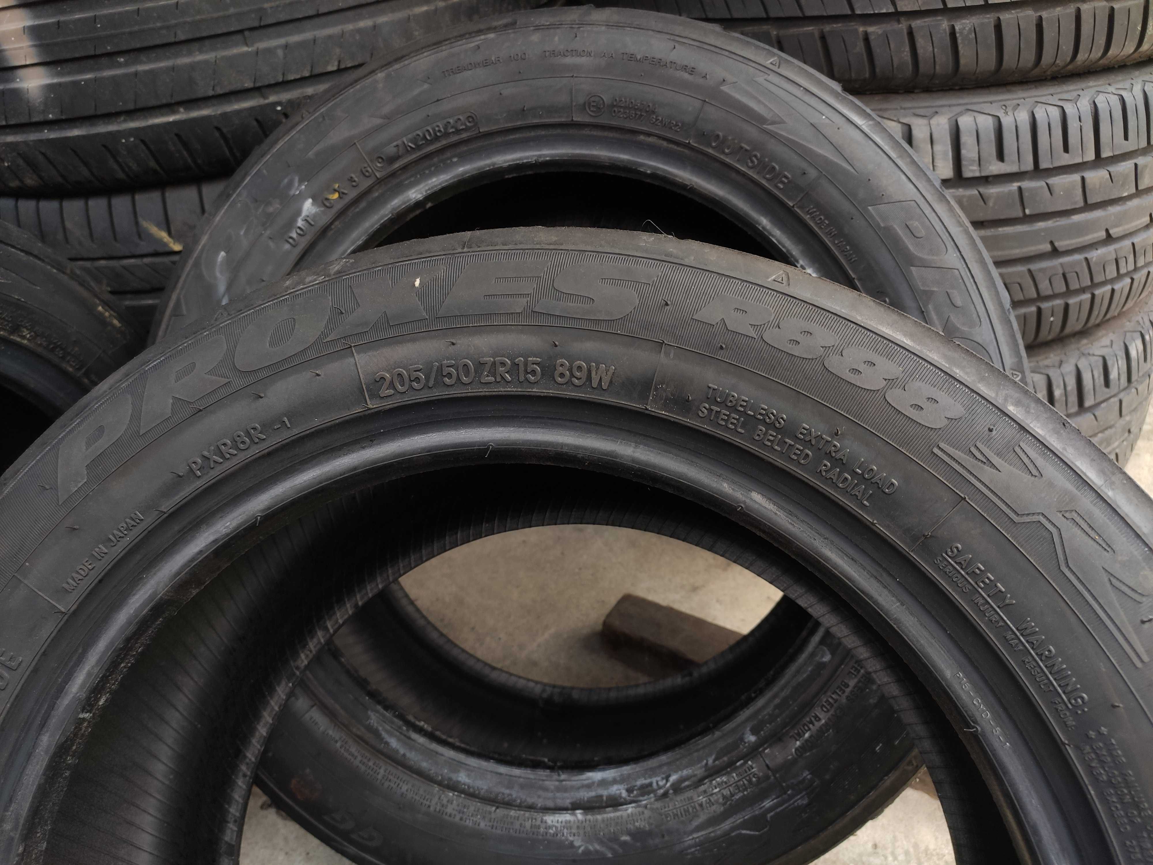 Семи слик 205 50 15 - Toyo R888 - DOT 2022, 2023