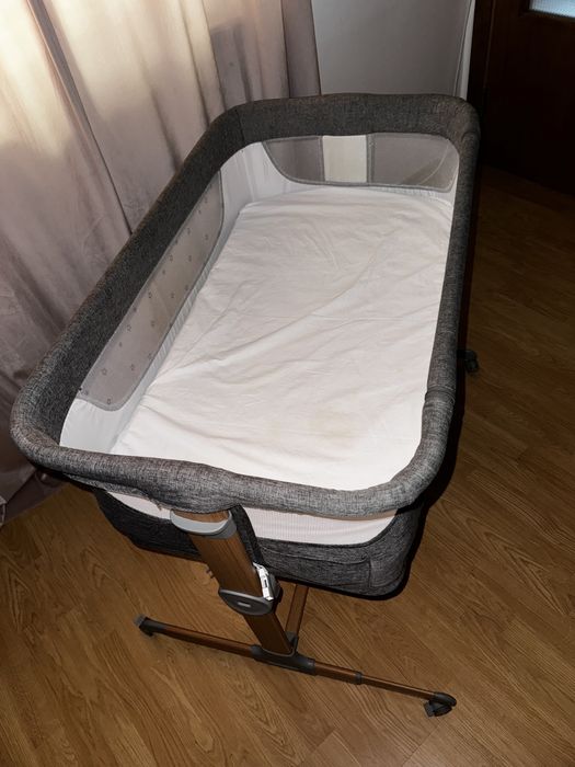 Patut co-sleeper Momi