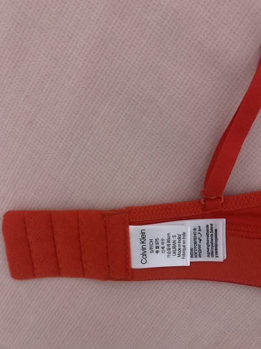 Сутиен calvin klein