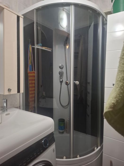 Душевая кабина. Поддон