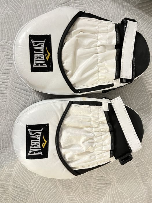 Боксерские лапы б/у