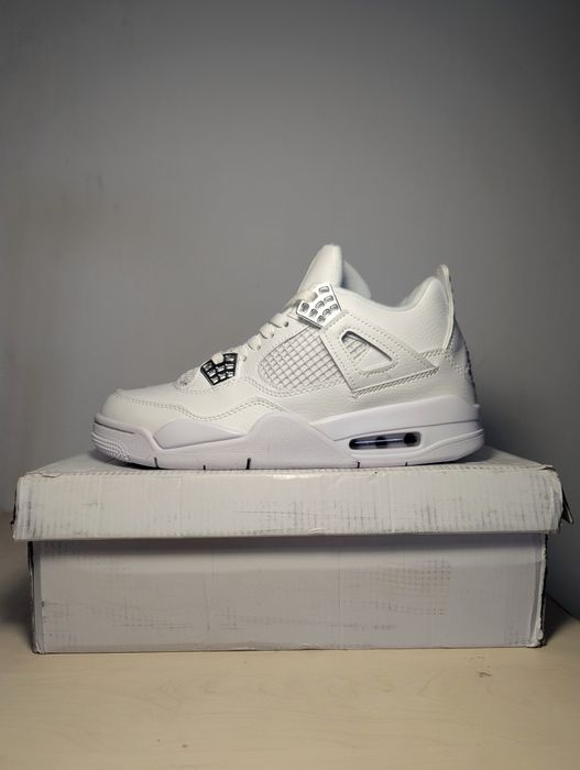 Nike Jordan 4 Pure Money (marimi: 36,39,42,44,45,46)