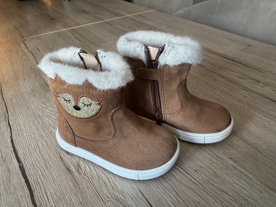 Ghete Geox fete nr 20 noi