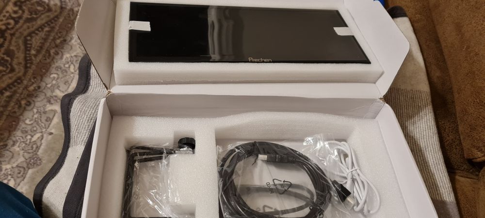 Monitor  12,3 inch