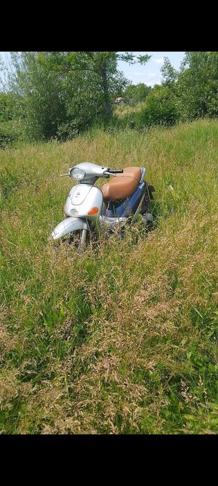 Vând scuter Piaggio Liberty 49cc 4t