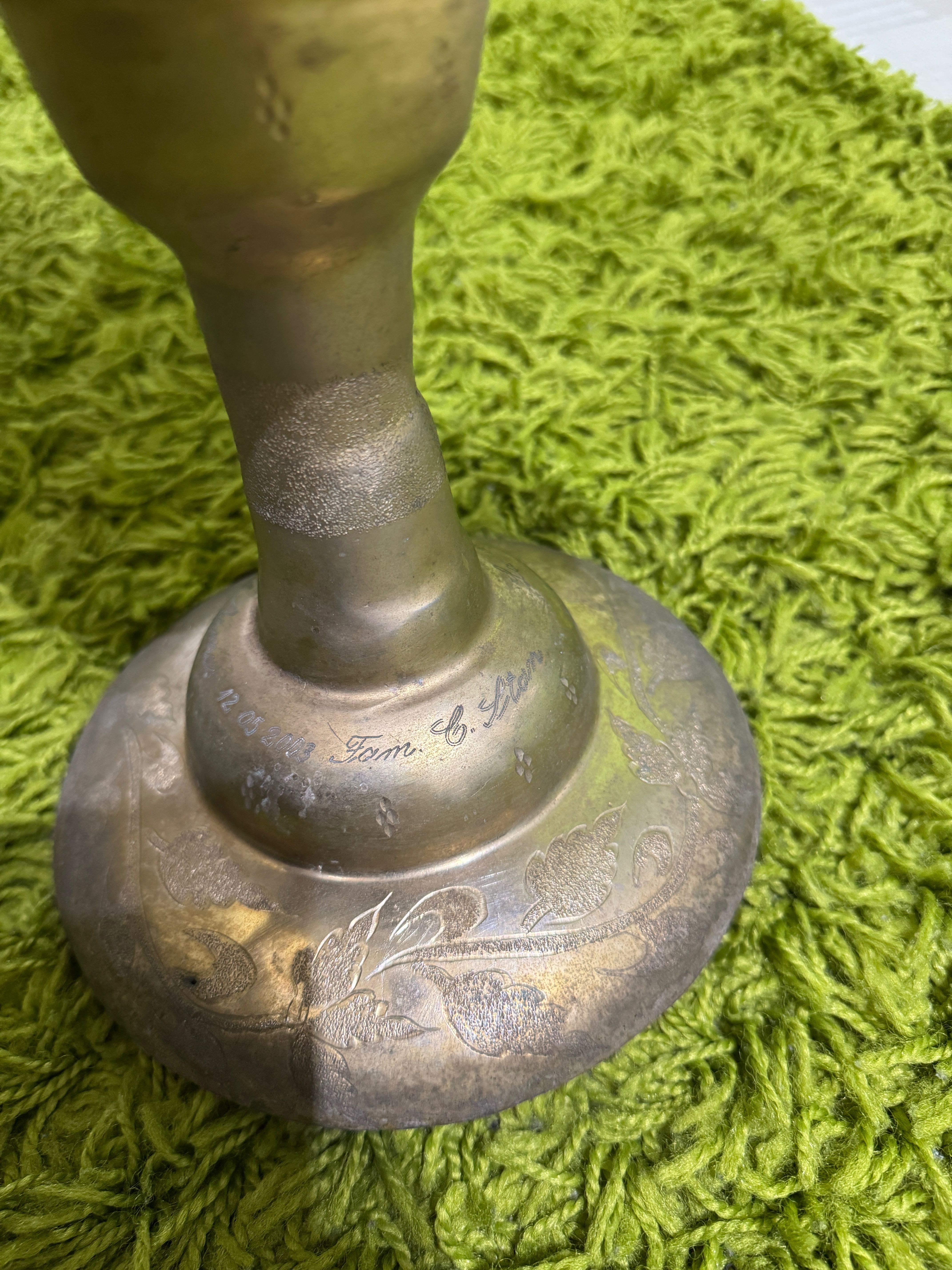 Vand statuie de bronz