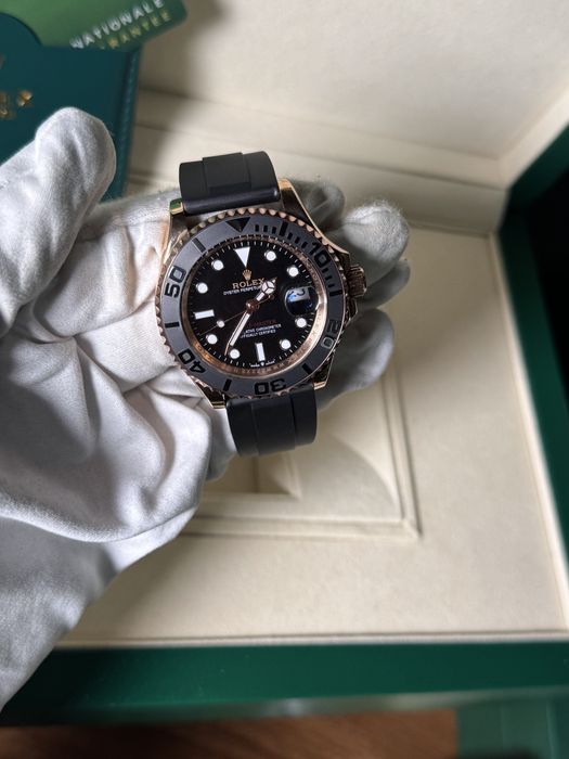 Часовник Yacht Master