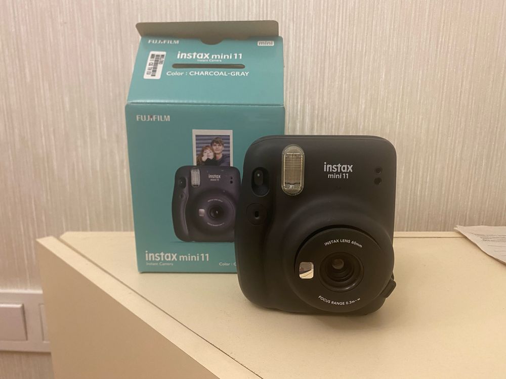 Продам новый фотоаппарат Intax mini 11