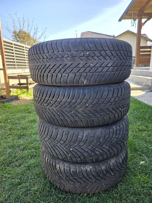 Vând cauciucuri + jante din tabla+ capace