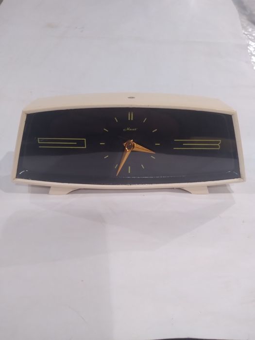 Часы механические