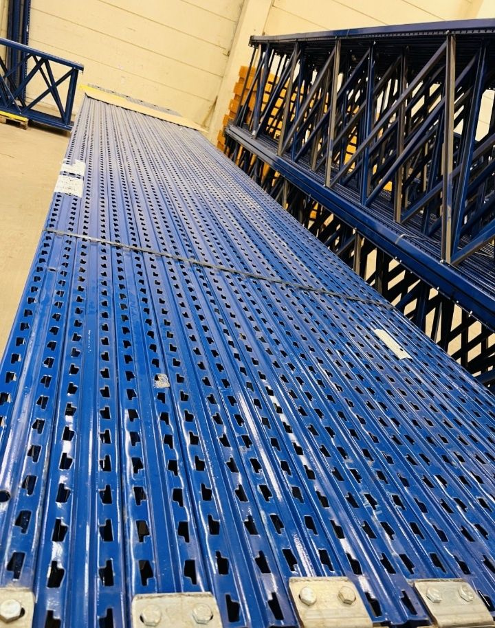 Rafturi metalice profesionale depozitare europaleti