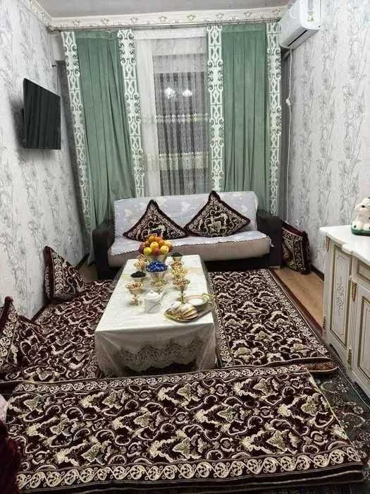 В продаже квартира в районе Яшнабад, ориентир—улица Махтумкули 65м2;