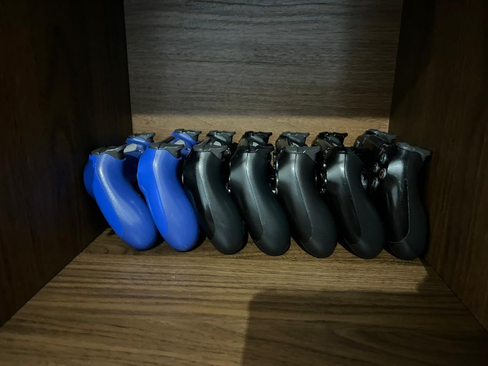 reparatii controller manete ps4 ps5