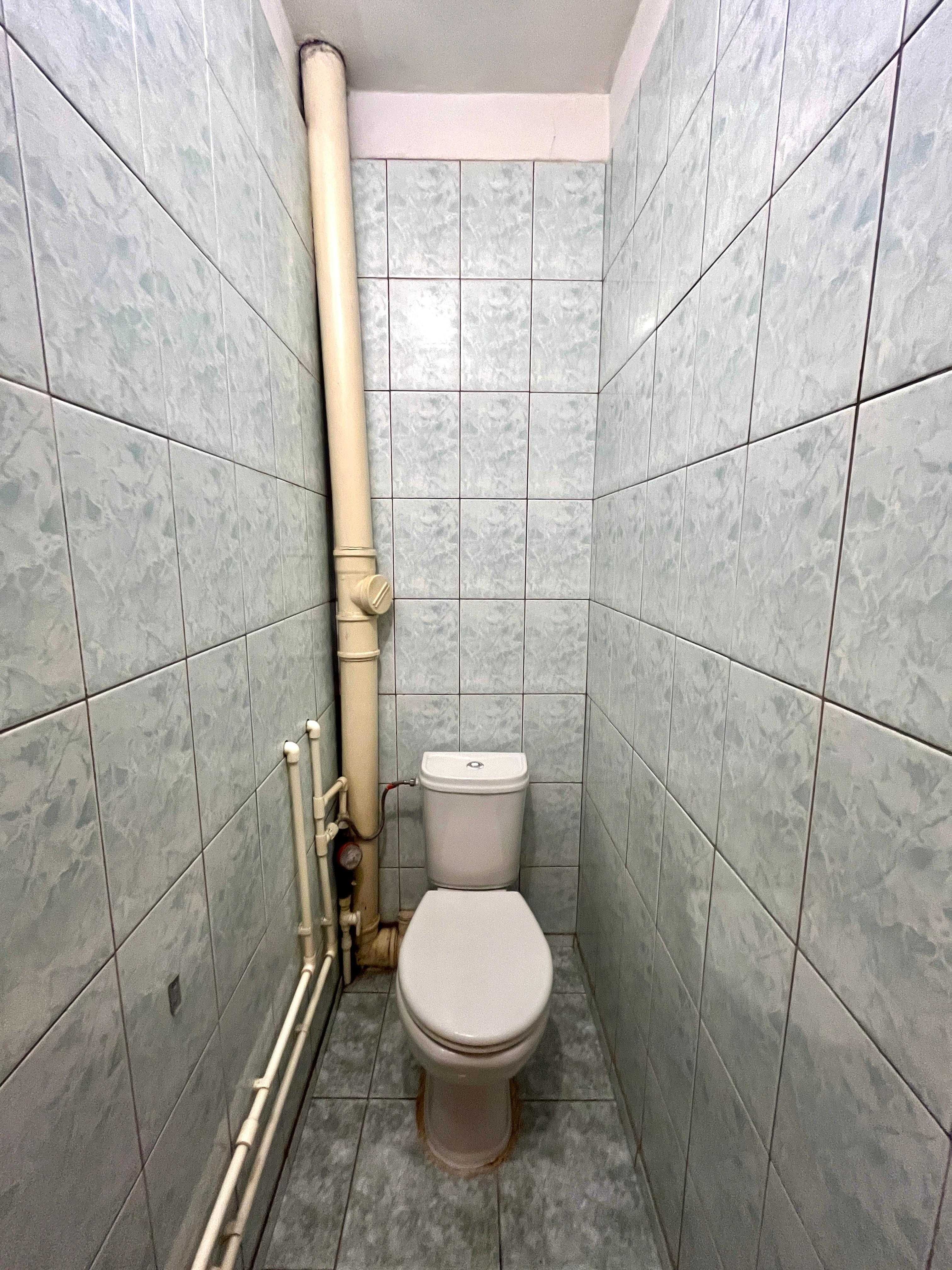Продаётся 4 комн квартира