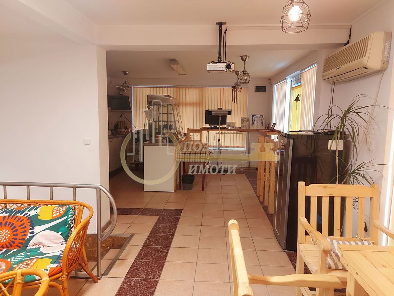 Продава се Заведение в София, Лозенец - 190 кв.м за 1048 €/кв.м - Снимка #3