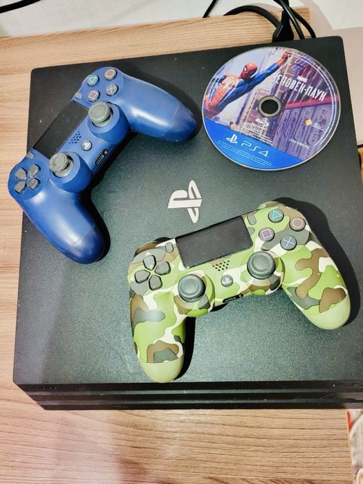 Playstation 4 pro 1 trb