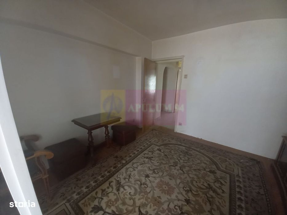 Apartament 3 camere in zona Unirii-Casa Poporului
