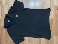 Tricou Nike.   .