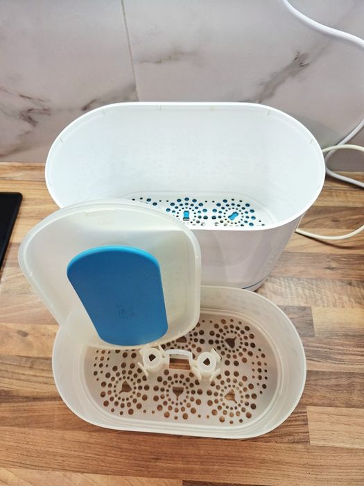Sterilizator Philips Avent si incalzitor servetele