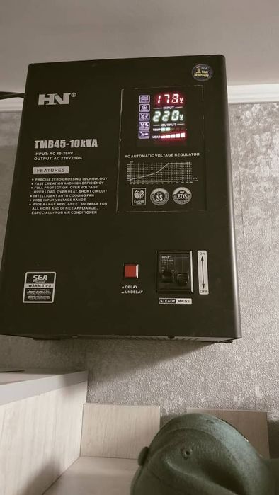 Стабилизатор напряжения 10 киловатт  220 вольт, рабочий диапазон от 45