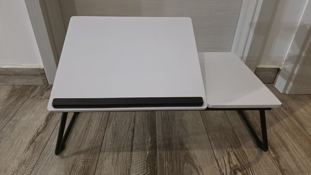 Măsuță lemn albă, pliabilă și reglabilă, pentru laptop/tabletă