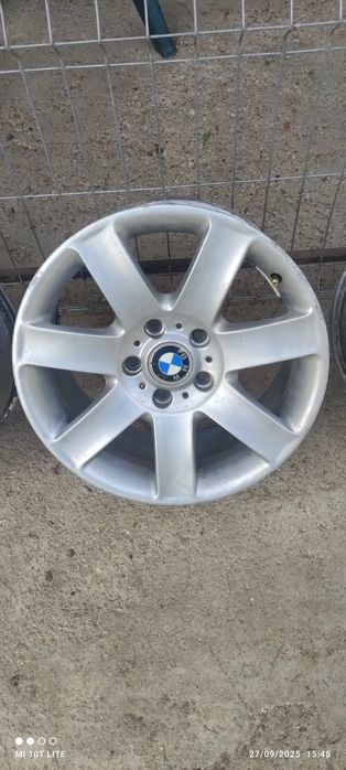 Vând jante BMW pe 17