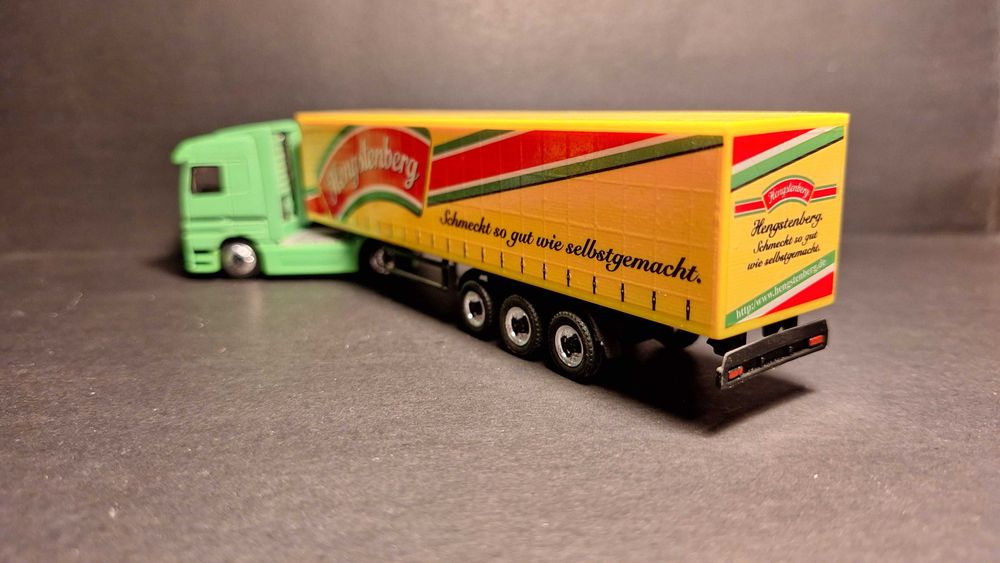 Камиончетa модели 1/87