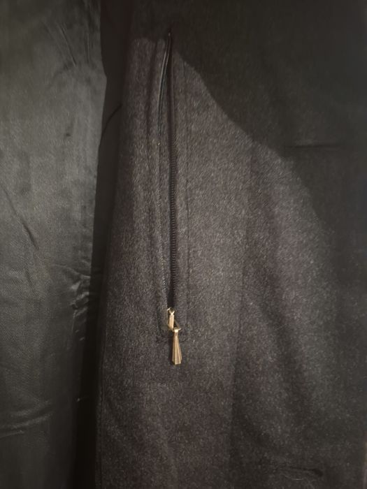 Vând palton 100% chasmir