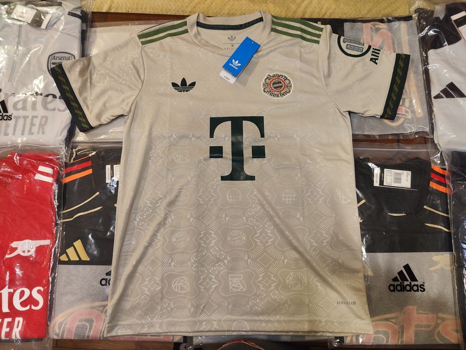 Футболна тениска Bayern Munchen Oktoberfest 25/26