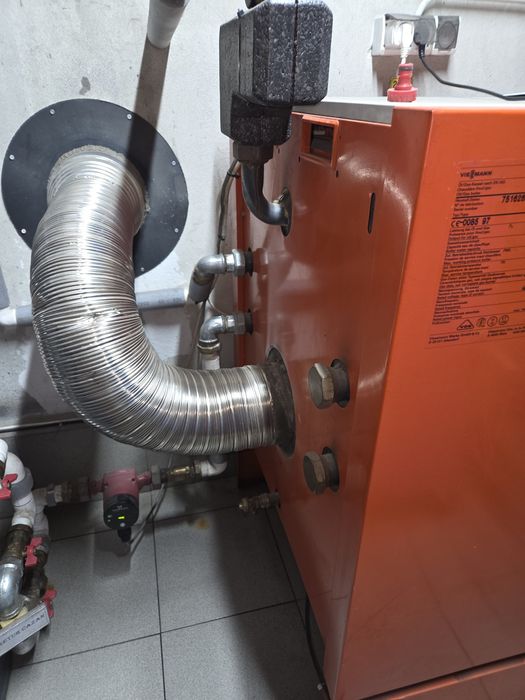 Vând centrala termica combustibil lichid / ulei ars / clu / motorina