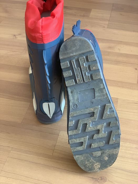 Детски ботуши размер 34