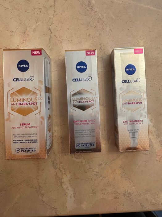 Продам крема Nivea от пигментации, для глаз, крем-флюид.