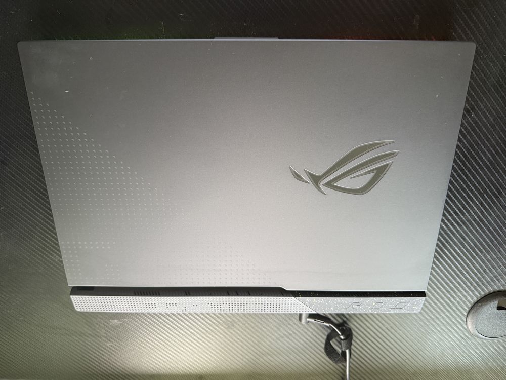 Геймърски лаптоп Asus Rog Strix G15 (Гаранция) R7 RTX3050 16GB
