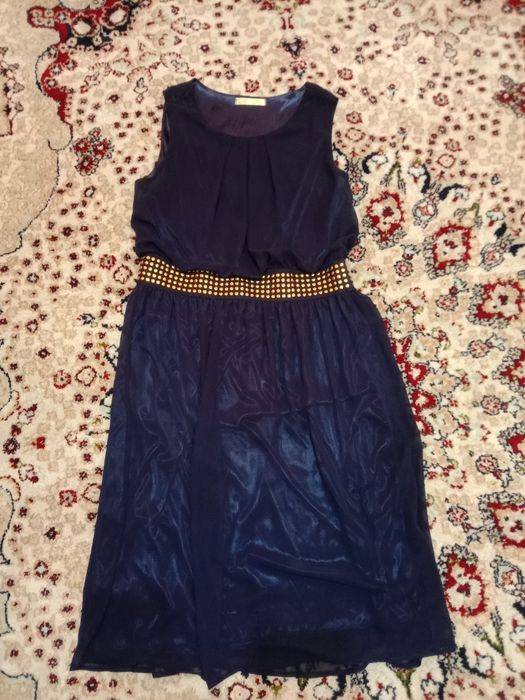 Продам платье размер 46