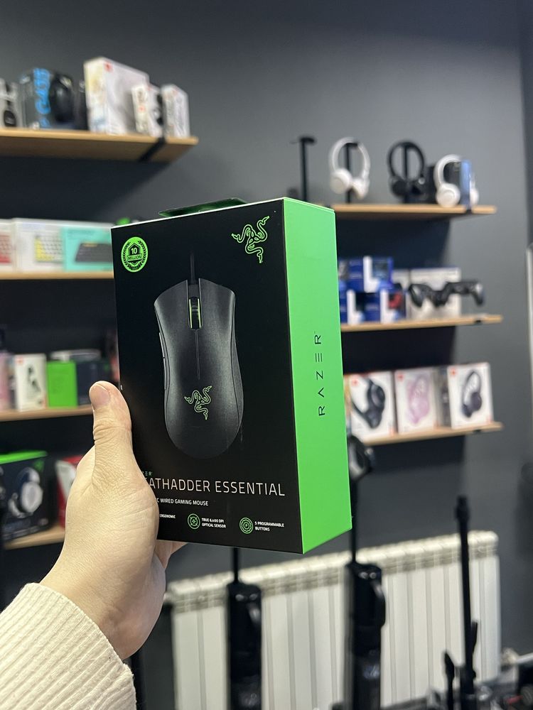 Мышь Razer DeathAdder Essential черный