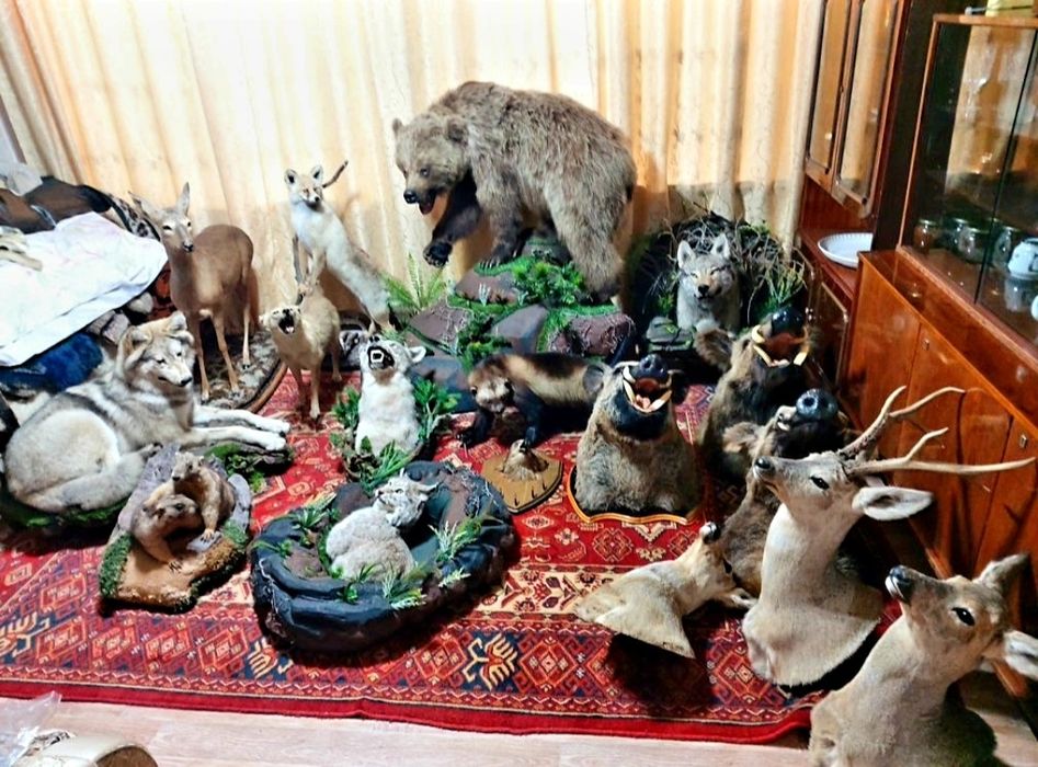 Продам.  Музей, эмитация меховые изделий.