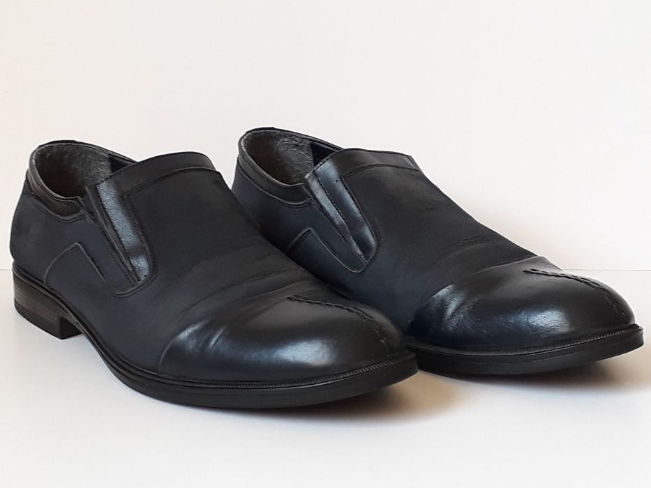 мъжки обувки тъмно сини - номер 42, стелка 28 см