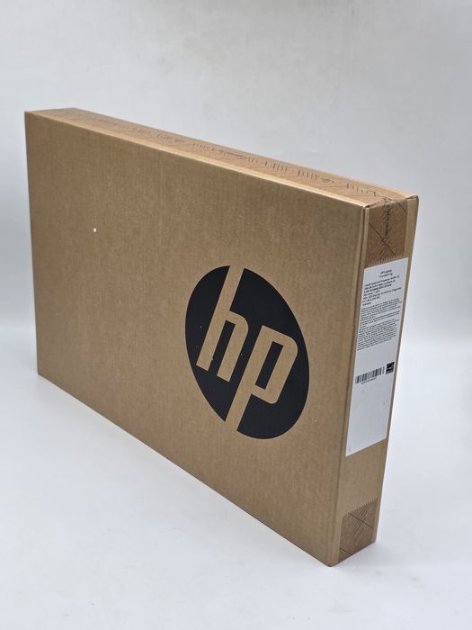 Laptop HP, 17.3 inch HD+, 8gb RAM, 256 SSD, SIGILAT