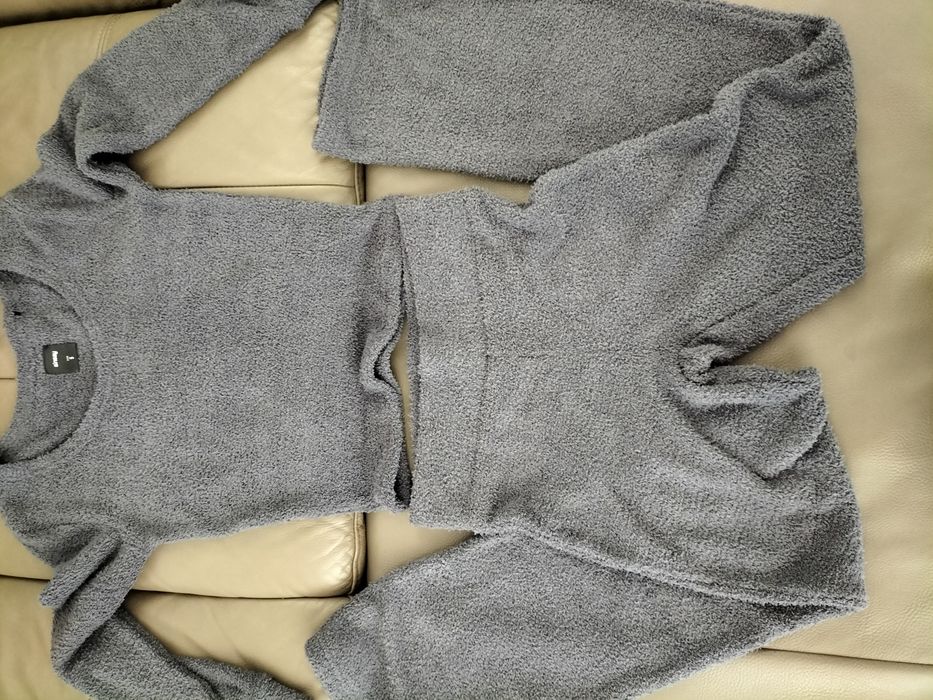 Pijama/costumas de stat prin casa XS-S