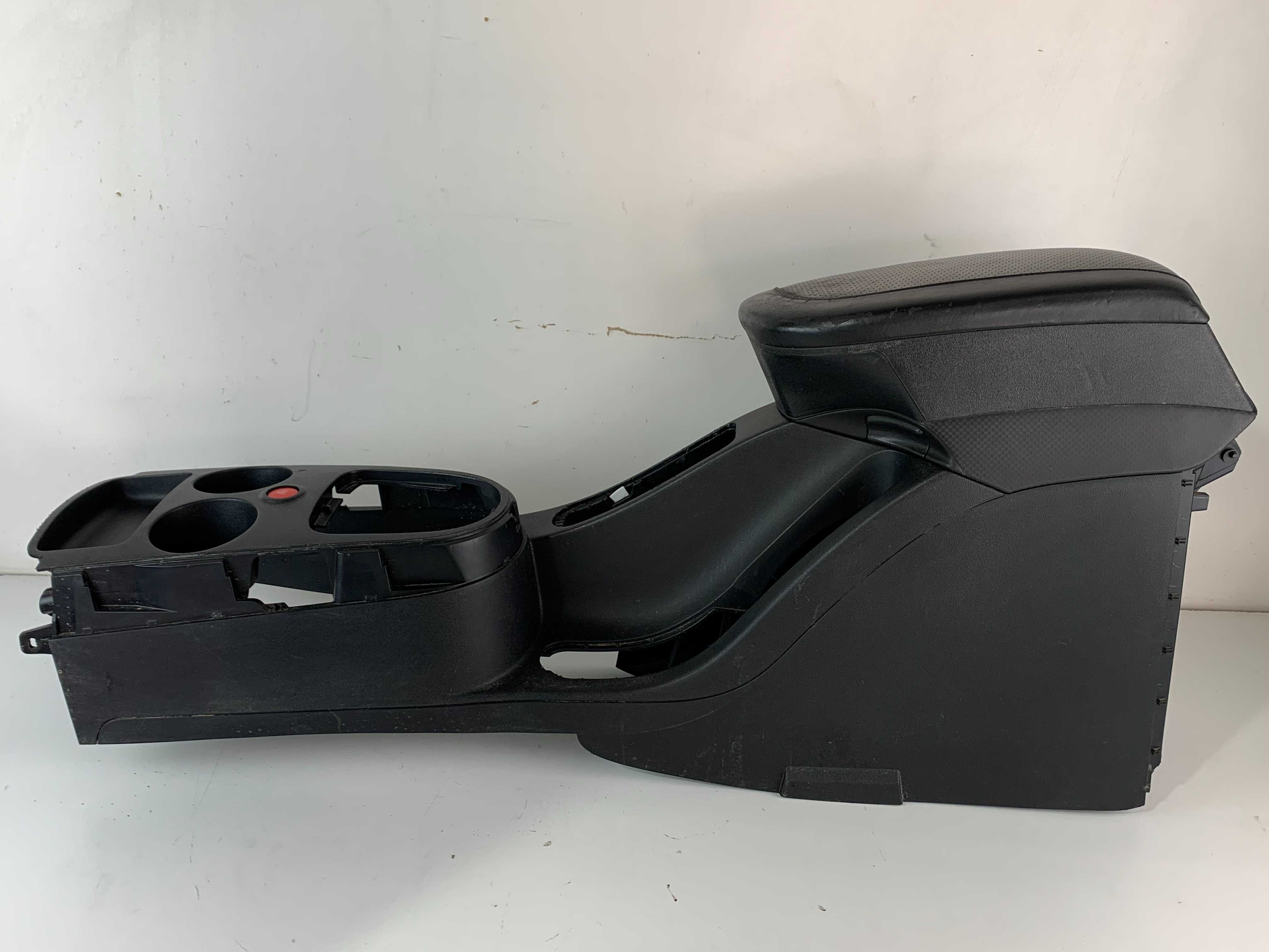 Подлакътник Сеат Алтеа Seat Altea (04-09)г.