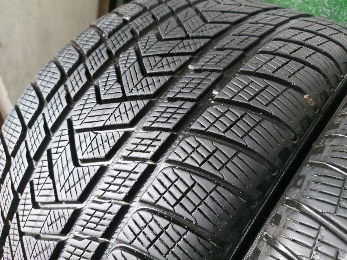 305 35 21 Pirelli DOT 2018 / 2020 iarna