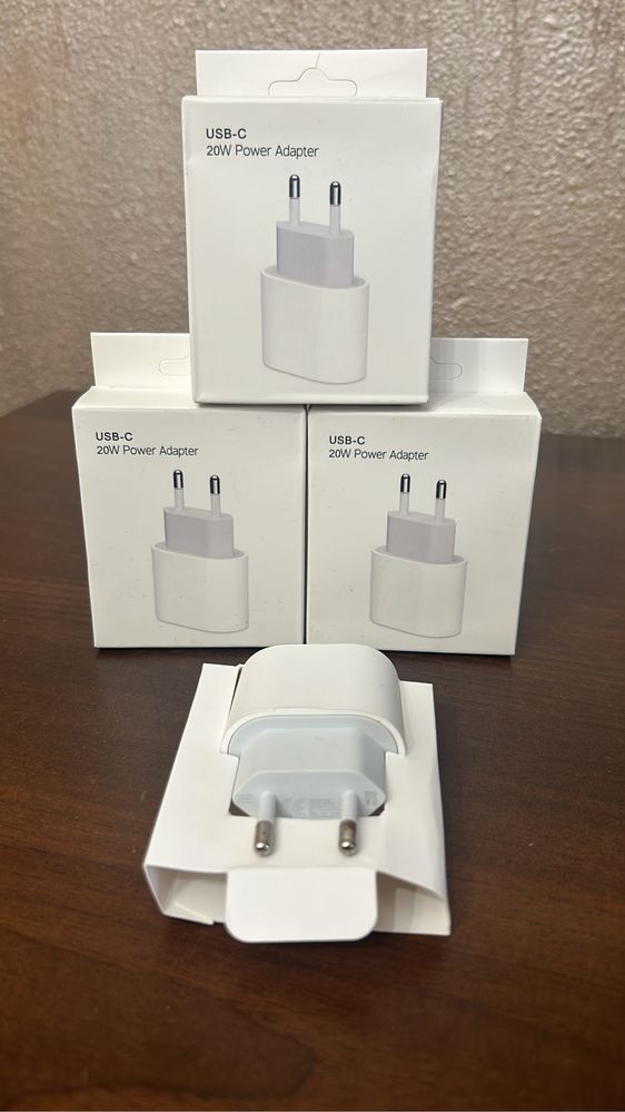 Adaptor Iphone 20w nou