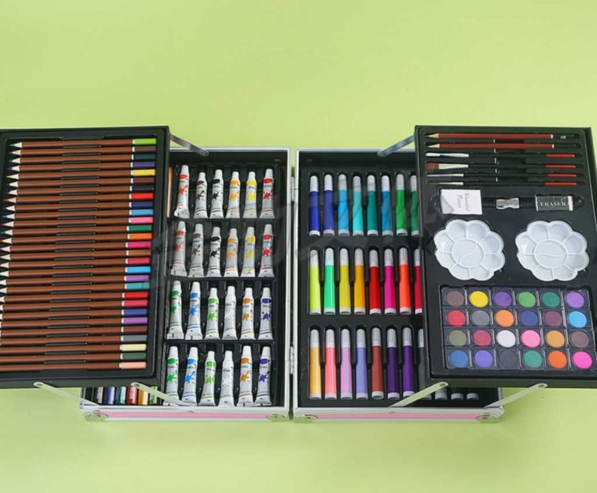 Комплект за рисуване 145 части ш куфарче